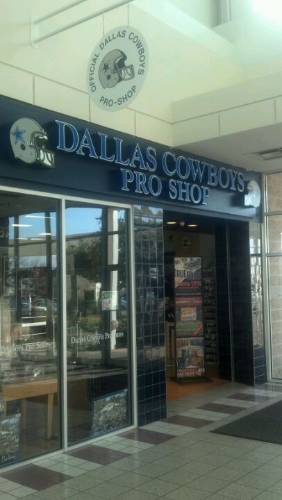 DALLAS COWBOYS PRO SHOP - 3811 S Cooper St, Arlington, Texas