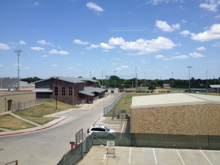 Westwood High School, 12400 Mellow Meadow Dr, Austin, Texas, Schools -  MapQuest