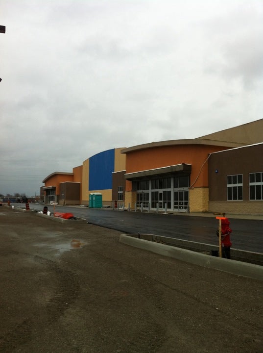 Walmart Garden Centre, 510 Centennial Parkway North, Hamilton, Ontario