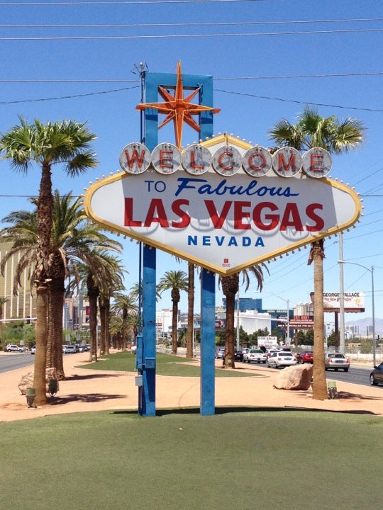 Welcome to Las Vegas Sign, 5100 S Las Vegas Blvd, Las Vegas…