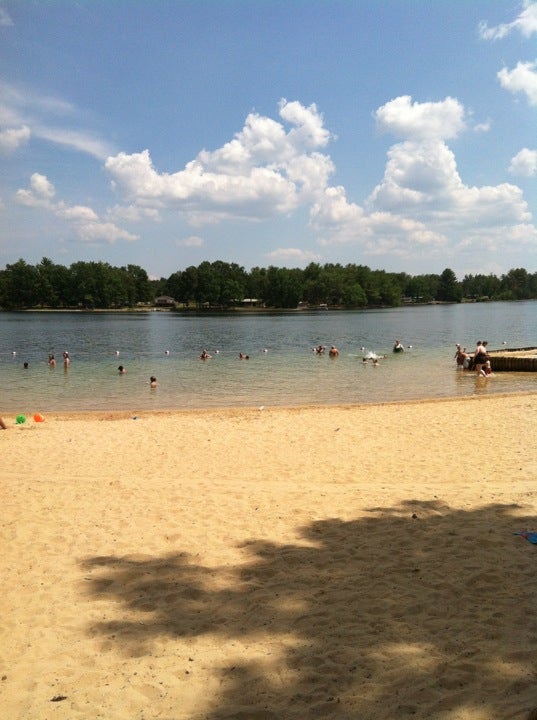 Lake Tansi Beach, Beach Point Loop, Crossville, TN - MapQuest