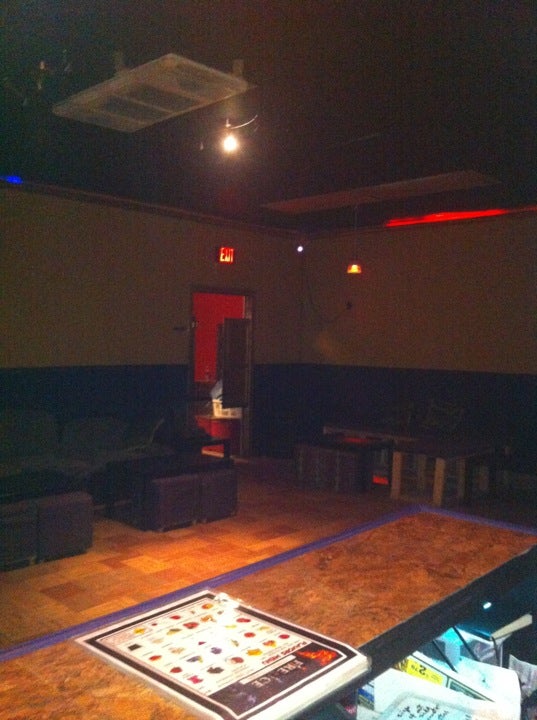 Fire & Ice Hookah Bar, 80 Campbell Ave, West Haven, CT, Night Clubs