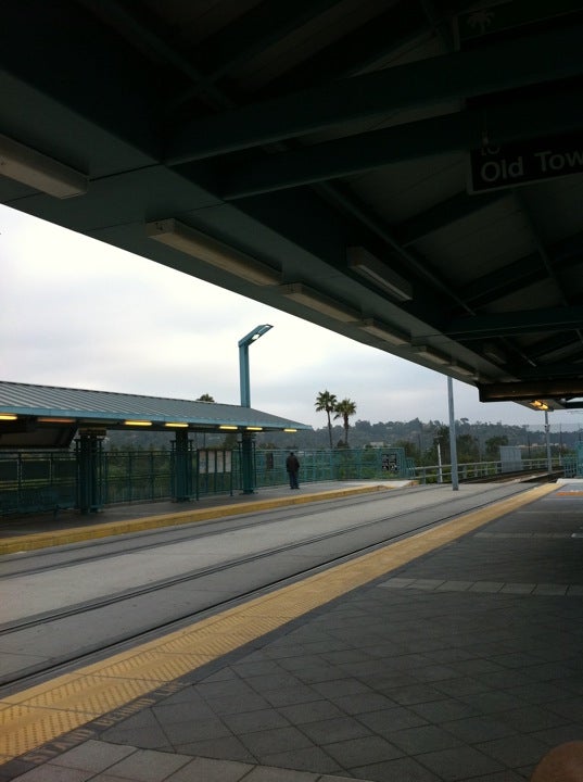 FASHION VALLEY TROLLEY STATION AND TRANSIT CENTER - 52 Photos & 34 Reviews  - 1205 Fashion Valley Rd, San Diego, California - Train Stations - Phone  Number - Yelp