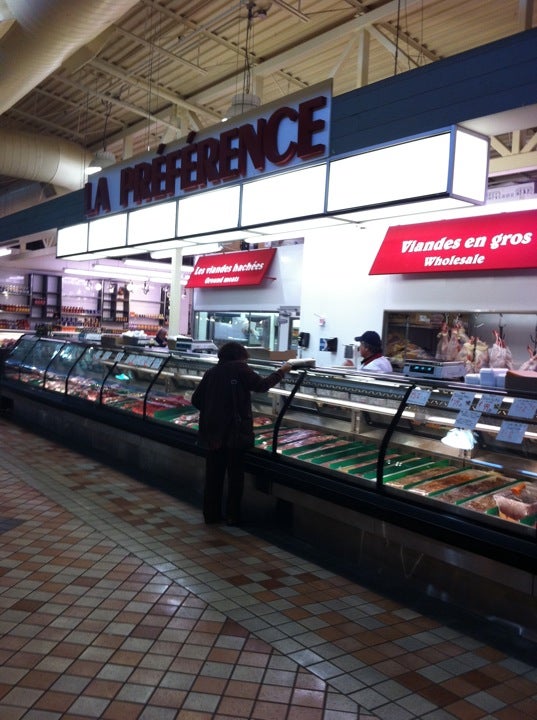 Marche de l'Ouest, 11600 Salaberry Boulevard, Dollarddesormeaux