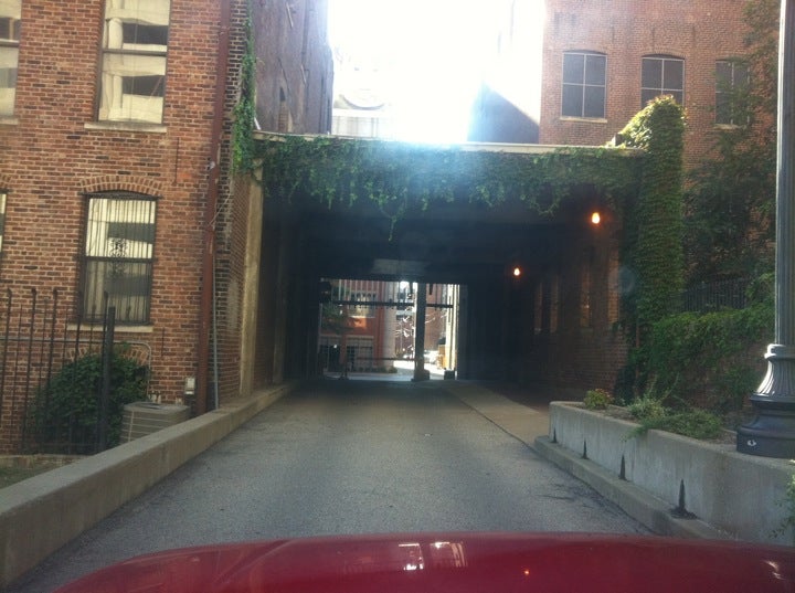 6th & Main Parking Garage, 120 S 6th St, Louisville, KY, Parking Garages MapQuest