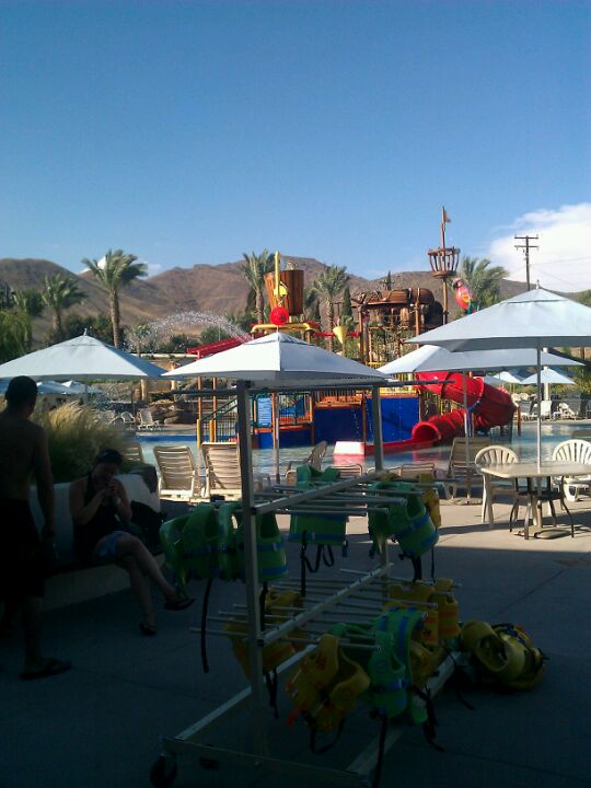 The Cove Waterpark, 4310 Camino Real, Jurupa Valley, CA, Water Parks