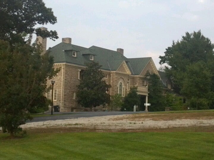 Berry Hill Mansion, 700 Louisville Rd, Frankfort, KY MapQuest