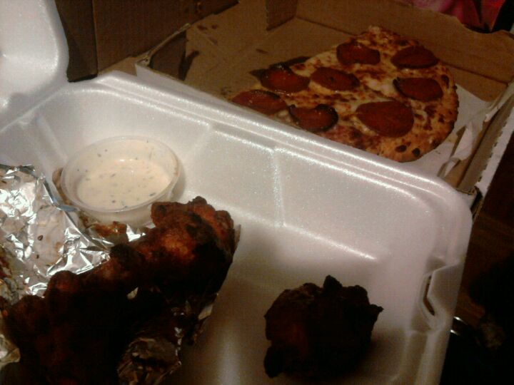 Red Runner Pizza, 2210 El Camino Ave, Sacramento, CA, Pizza MapQuest