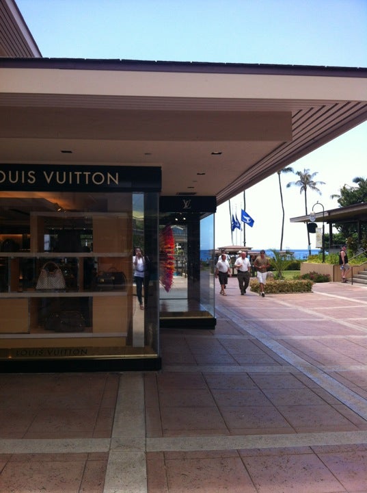 LOUIS VUITTON MAUI LAHAINA WHALERS VILLAGE - TEMP. CLOSED - 98 Photos & 115  Reviews - 2436 Kaanapali Pkwy, Lahaina, Hawaii - Leather Goods - Phone  Number - Yelp