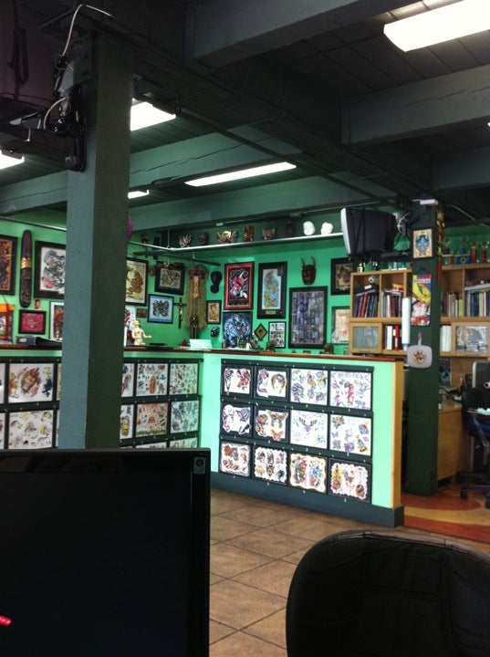 RockABilly Tattoo & Piercing Studio, 4576 N University Dr, Lauderhill