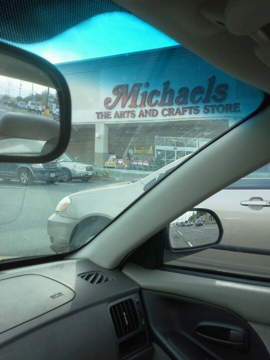 Michaels, 17 Mystic View Rd, Everett, MA, Arts and crafts supplies -  MapQuest