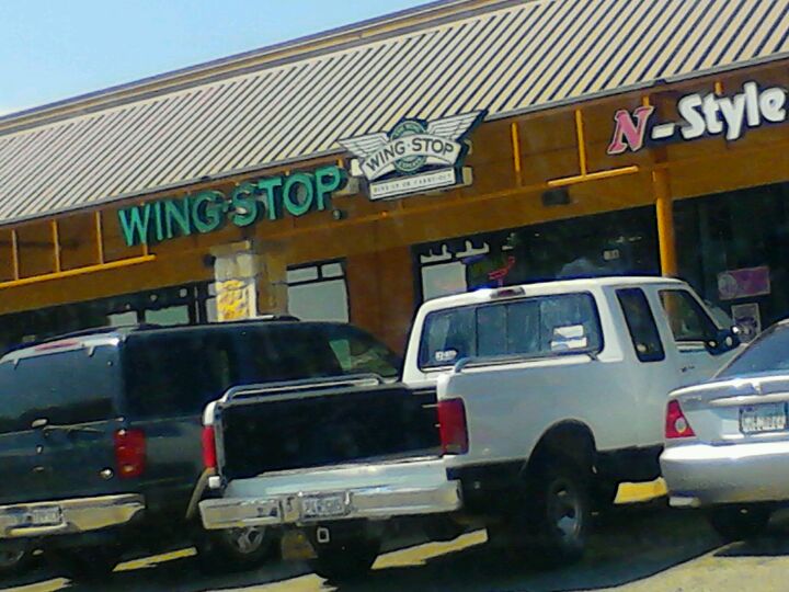 Wingstop, 8425 Bandera Rd Ste 1561, San Antonio, TX, Restaurants