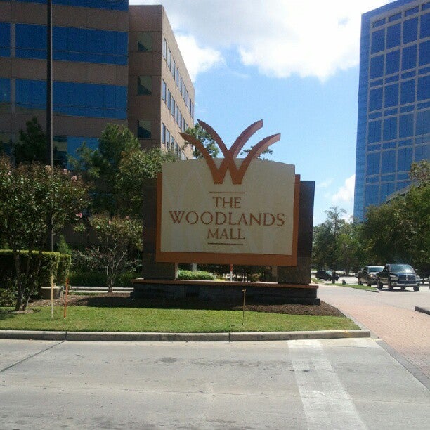 The Woodlands – The Woodlands Mall Location