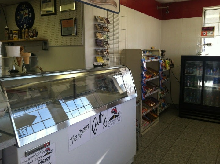 The Speed Bump Ice Cream Shop & Fresh Deli, 1943 Harrison Dr, Evanston