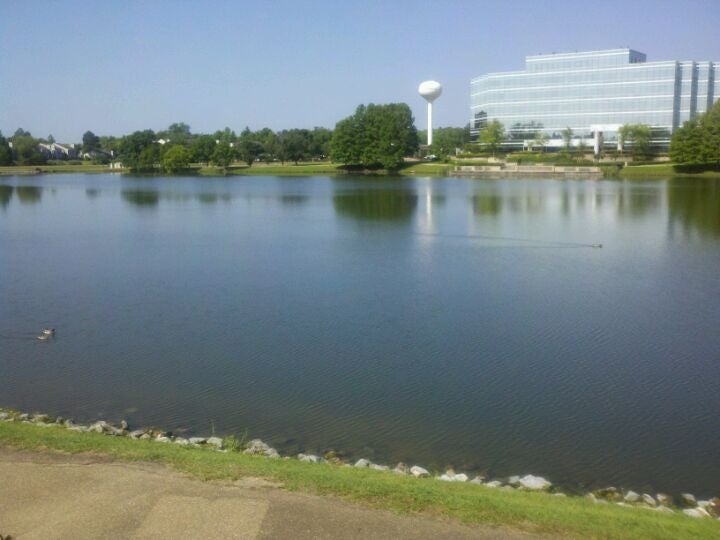 mirror-lake-plaza-2829-lakeland-dr-flowood-ms-outdoor-sports-mapquest