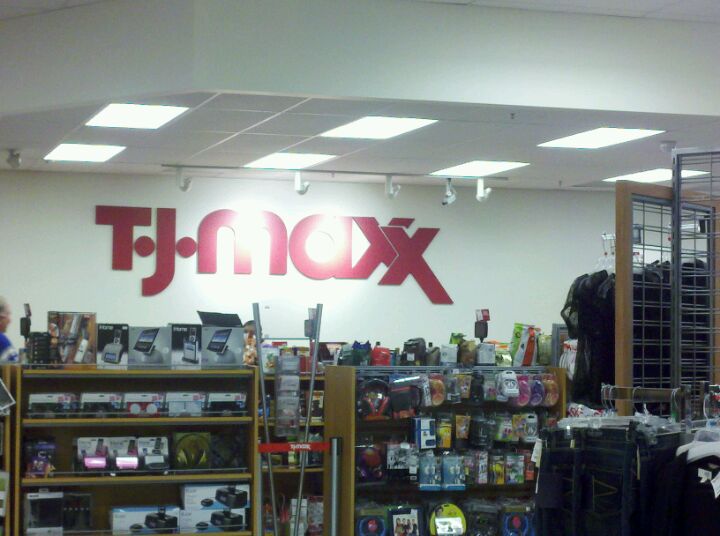 TJ MAXX - 39 Photos & 29 Reviews - 18329 Village Center Dr, Olney, Maryland  - Department Stores - Phone Number - Yelp