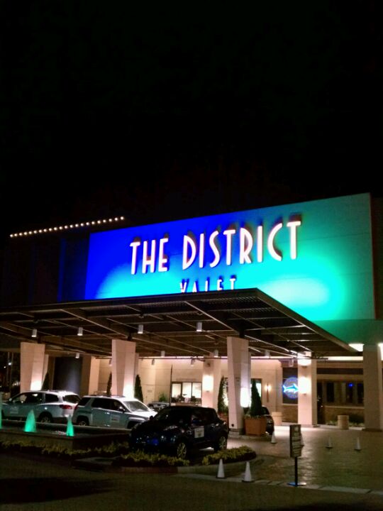 the-district-at-tustin-legacy-west-2437-park-ave-tustin-ca-shopping