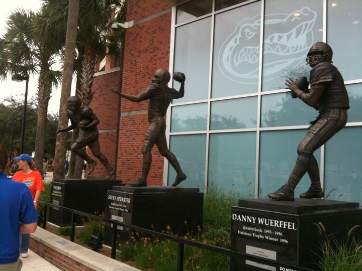 Tim Tebow Statue at Ben Hill Griffin Stadium via Robin-Leigh.blogspot.com:  Gainesville