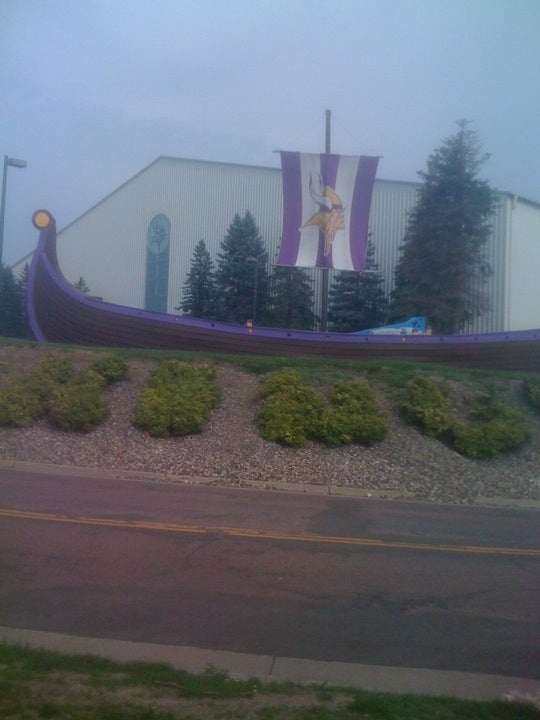 Vikings Locker Room, 126 E Broadway, Bloomington, MN, Retail Shops -  MapQuest