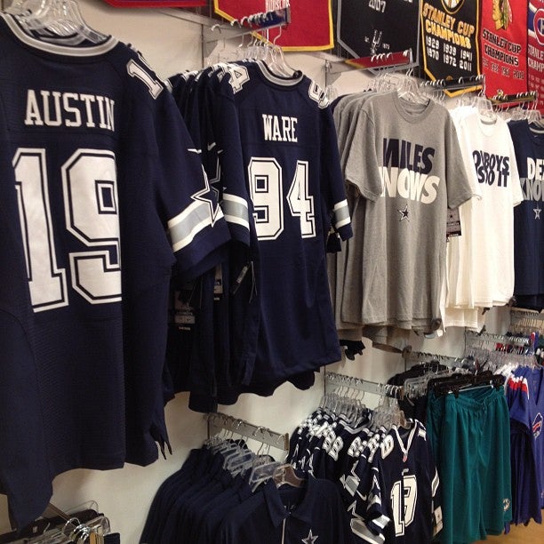 Rue21 Dallas Cowboys Print Football Jersey