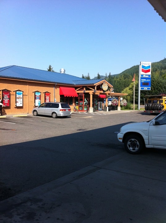 Nooksack Market Centre, 5048 Mt Baker Hwy, Deming, WA, Convenience