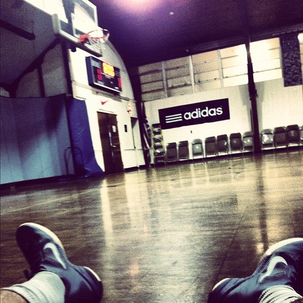 St Paraskevi Greek Orthodox Church, 1 Shrine Pl, Greenlawn, NY, Places