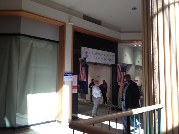 DuPage County Early Voting, 152 Stratford Square Mall, Bloomingdale, IL