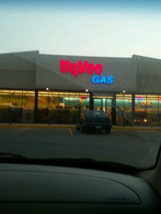 HyVee Fast & Fresh, 414 N Ankeny Blvd, Ankeny, IA, Gas Stations MapQuest