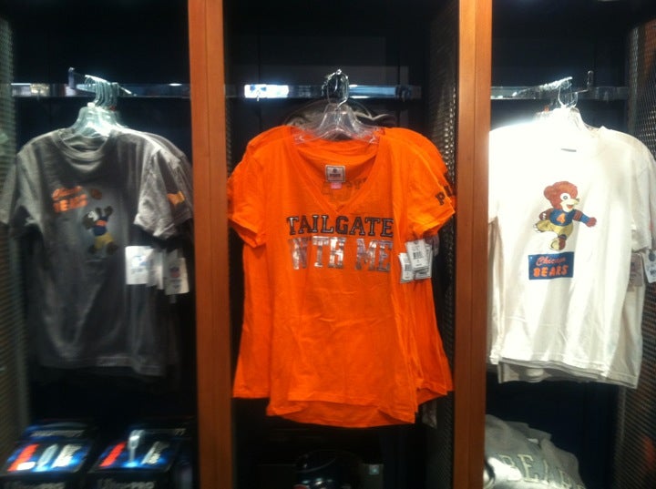 Chicago Bears Pro Shop, 1410 S Museum Campus Dr, Chicago, IL