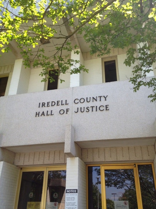 Iredell County Hall of Justice 226 Stockton St Statesville NC