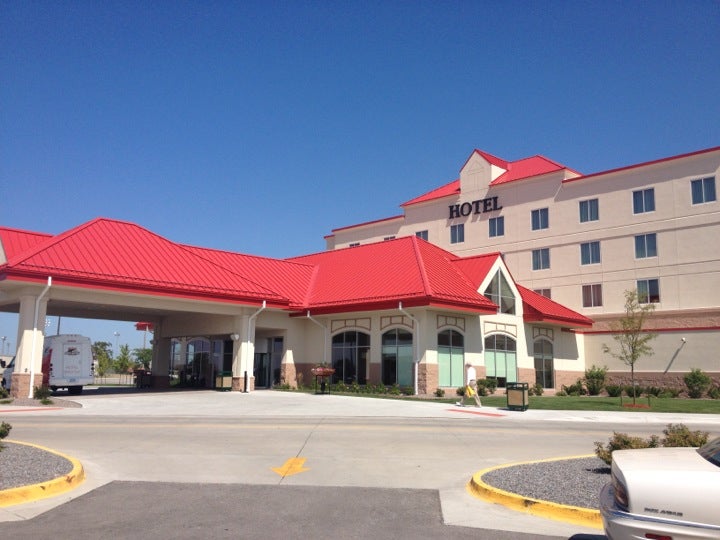 Prairie Meadows Casino Racetrack and Hotel, 1 Prairie Meadows Dr