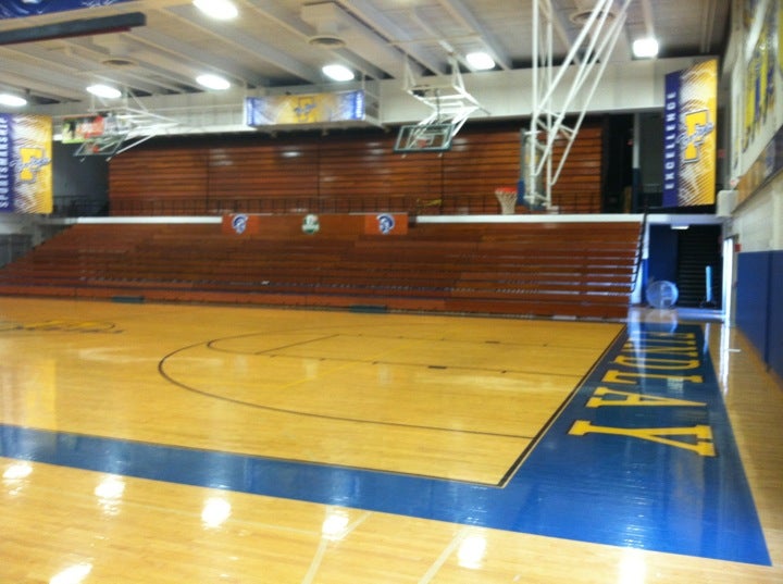 Findlay High School, 1200 Broad Ave, Findlay, OH, Schools MapQuest