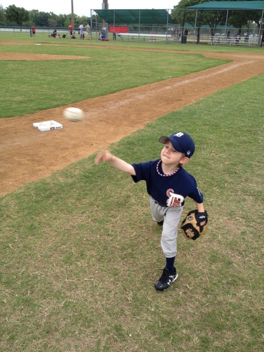 McInnish Park & Sports Complex, 2340 Sandy Lake Road, Carrollton, TX