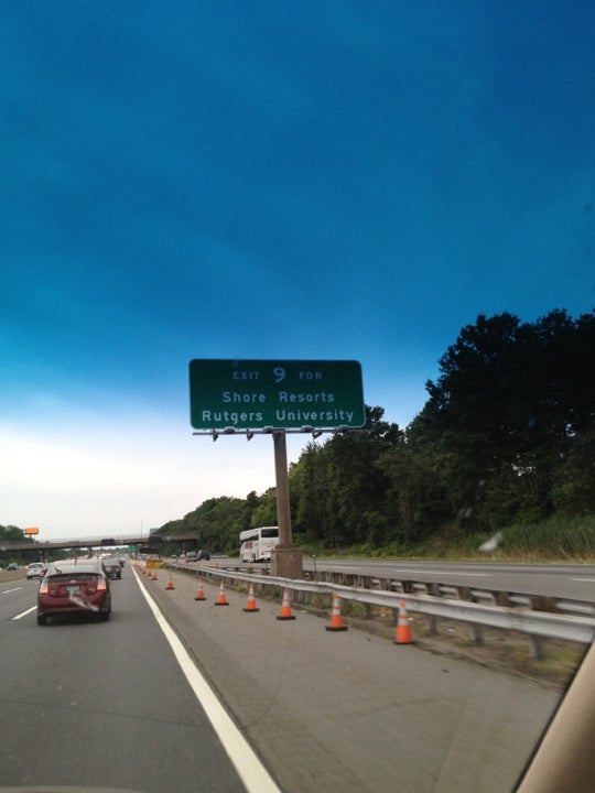 NJ Turnpike at Exit 9, New Brunswick, NJ 08816, US MapQuest