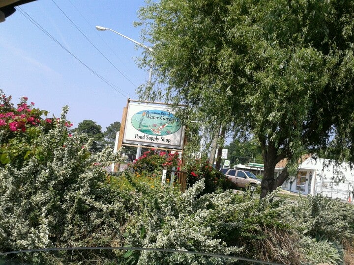 Hampton Roads Water Garden Fasci Garden