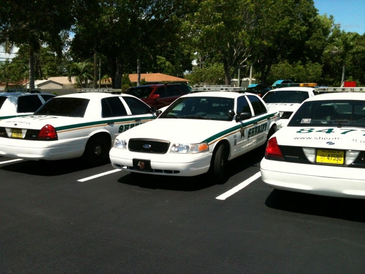 Lee County Sheriff's Office, 14750 Ben C Pratt/6 Mile Cypress Pkwy