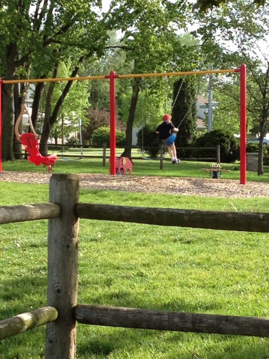 Channahon Park District and Arrowhead Community Center, 24856 W Eames St, Channahon, IL, Parks