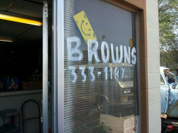 Brown's Automotive Service, 8106 Prospect Ave, Kansas City, MO, Auto