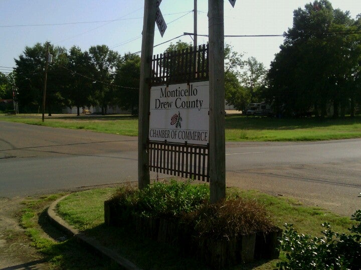 Stuttgart Chamber of Commerce, 507 S Main St, Stuttgart, AR, Chamber of