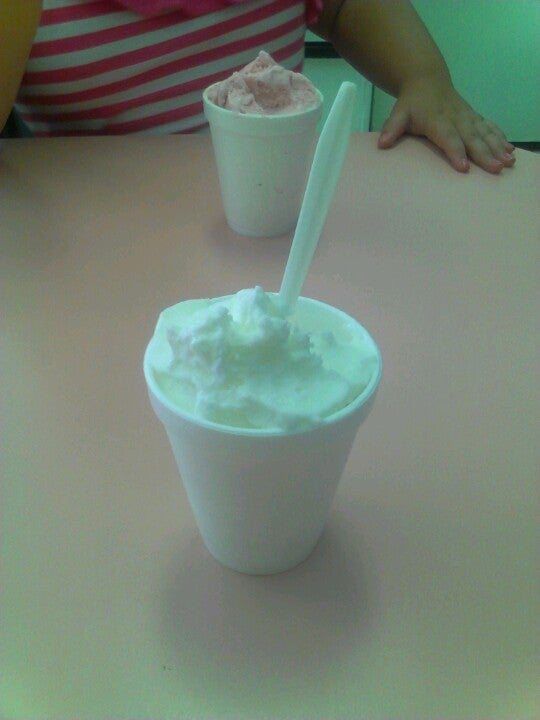 Los Coquitos Ice Cream & Bakery, 1327 E Vine St, Kissimmee, FL