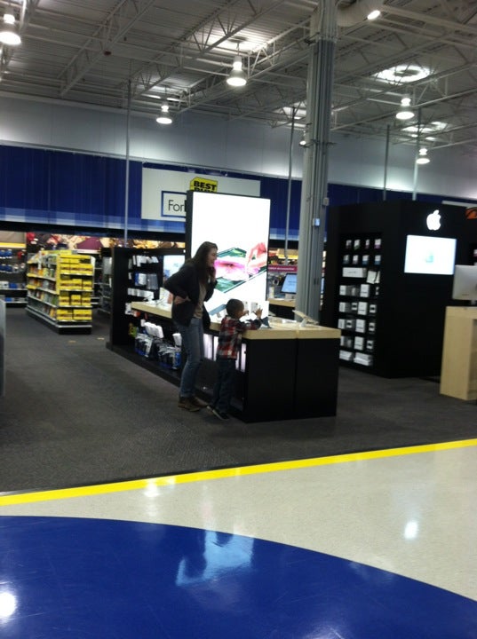 Best Buy Outlet, 7602 S Cicero Ave, Burbank, IL, Photography - MapQuest