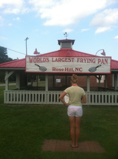 Rose Hill, NC - World's Largest Frying Pan