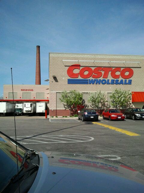 Costco, 2746 N Clybourn Ave, Chicago, IL, Warehouses Commodity &  Merchandise - MapQuest