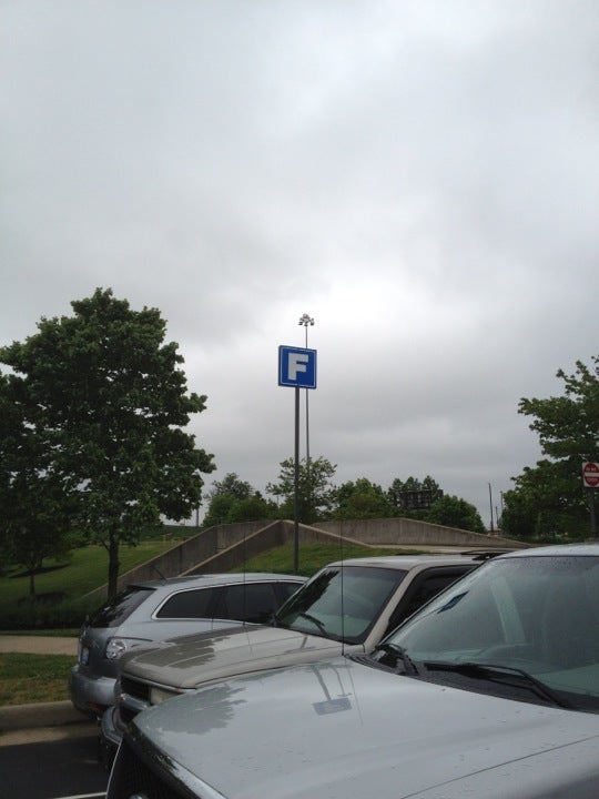 Surface Parking Lot, Louisville, KY, Parking Garages MapQuest