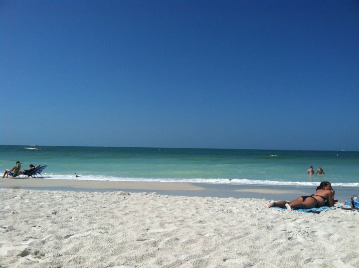 Caddy's Treasure Island, 9000 W Gulf Blvd, Treasure Island, FL, Beach