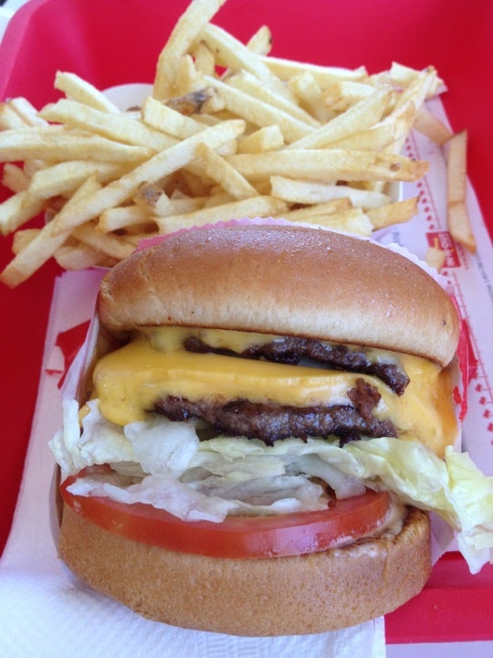 In-N-Out Burger, 8300 Oakport St, Oakland, CA, Eating places - MapQuest