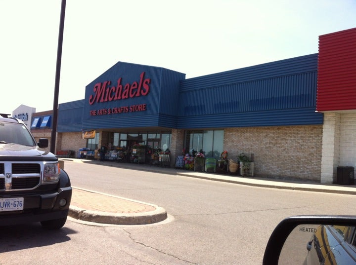 Michaels craft store opens in London