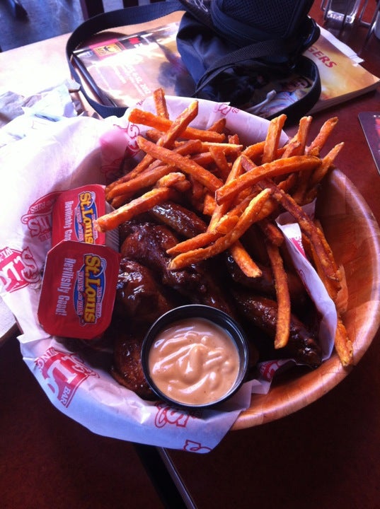 St. Louis Bar & Grill