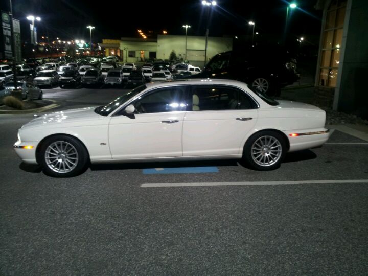 Learn about 120+ images hunt valley land rover In.thptnganamst.edu.vn