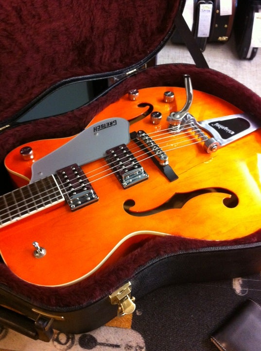 Long & McQuade Musical Instruments, 925 Bloor St W, Toronto, ON MapQuest